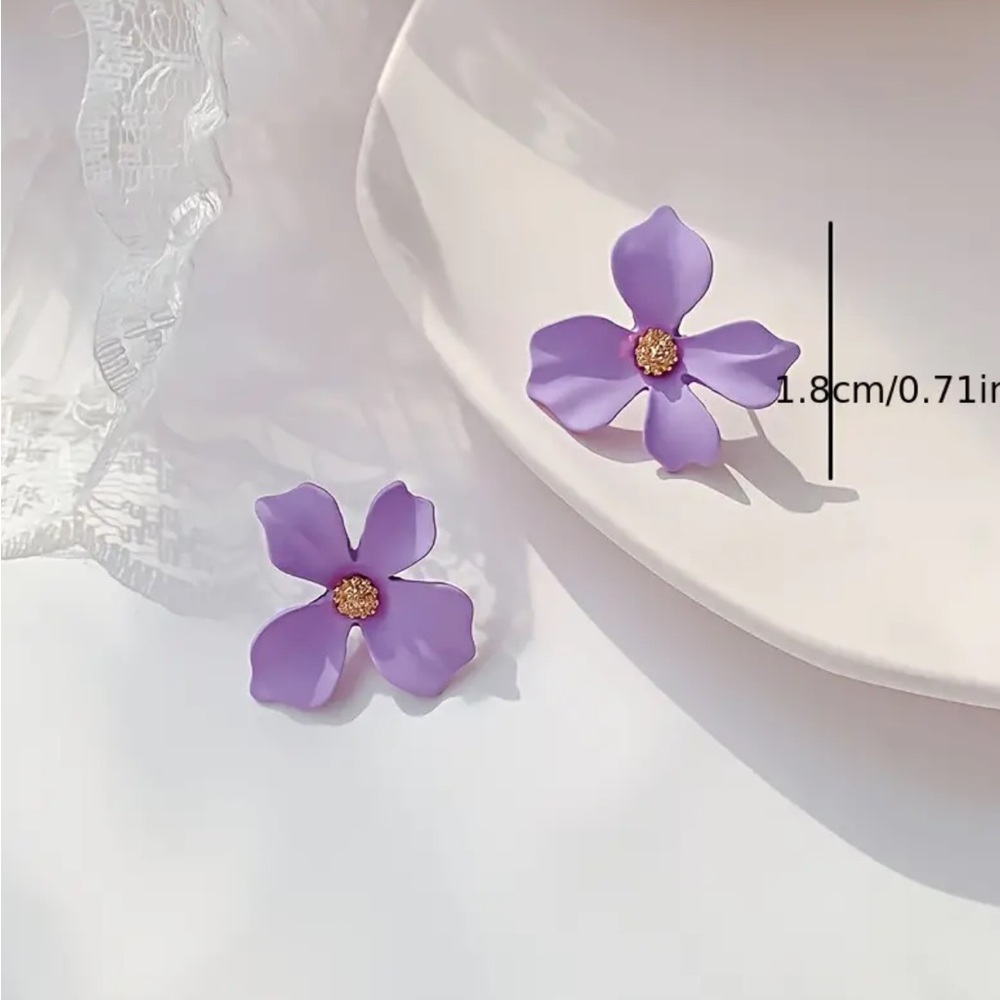 Purple Flower Stud Earrings - Picture 2 of 2